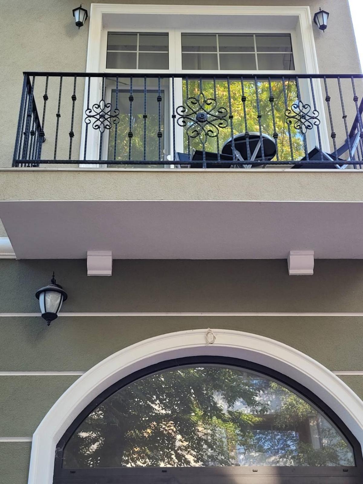 The House - Central Boutique Apartments Kyustendil Exterior photo
